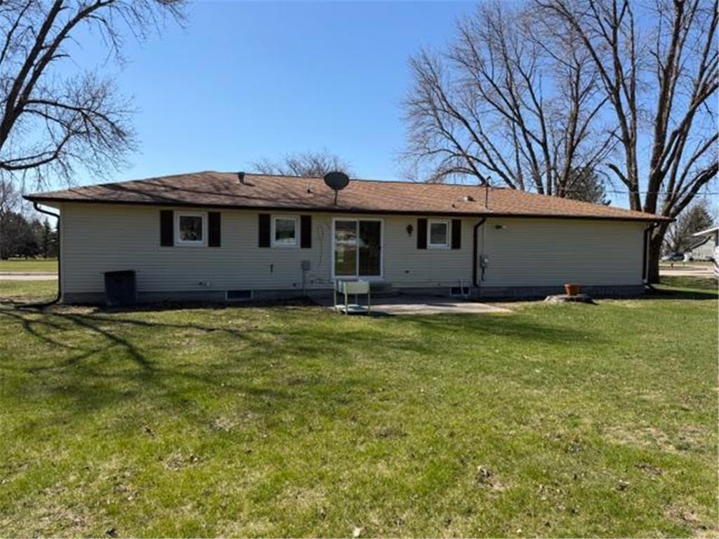 447 2nd Avenue SW Winnebago MN 56098 7049931 image4