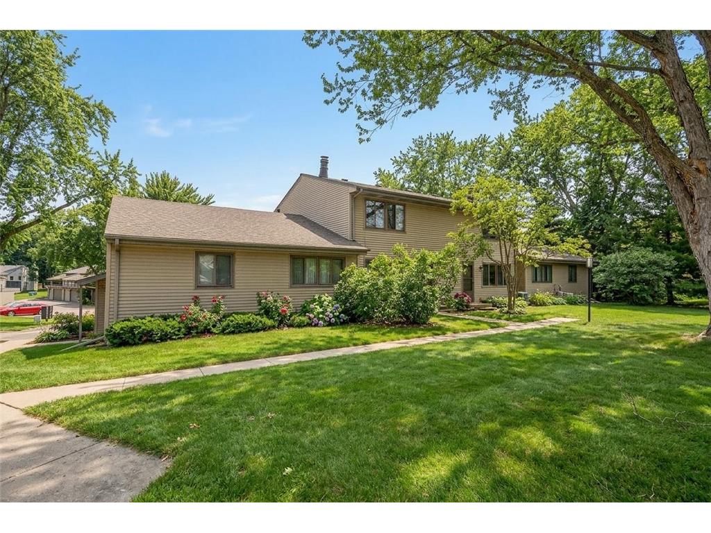 4478 Arden View Court Arden Hills MN 55112 7037214 image2