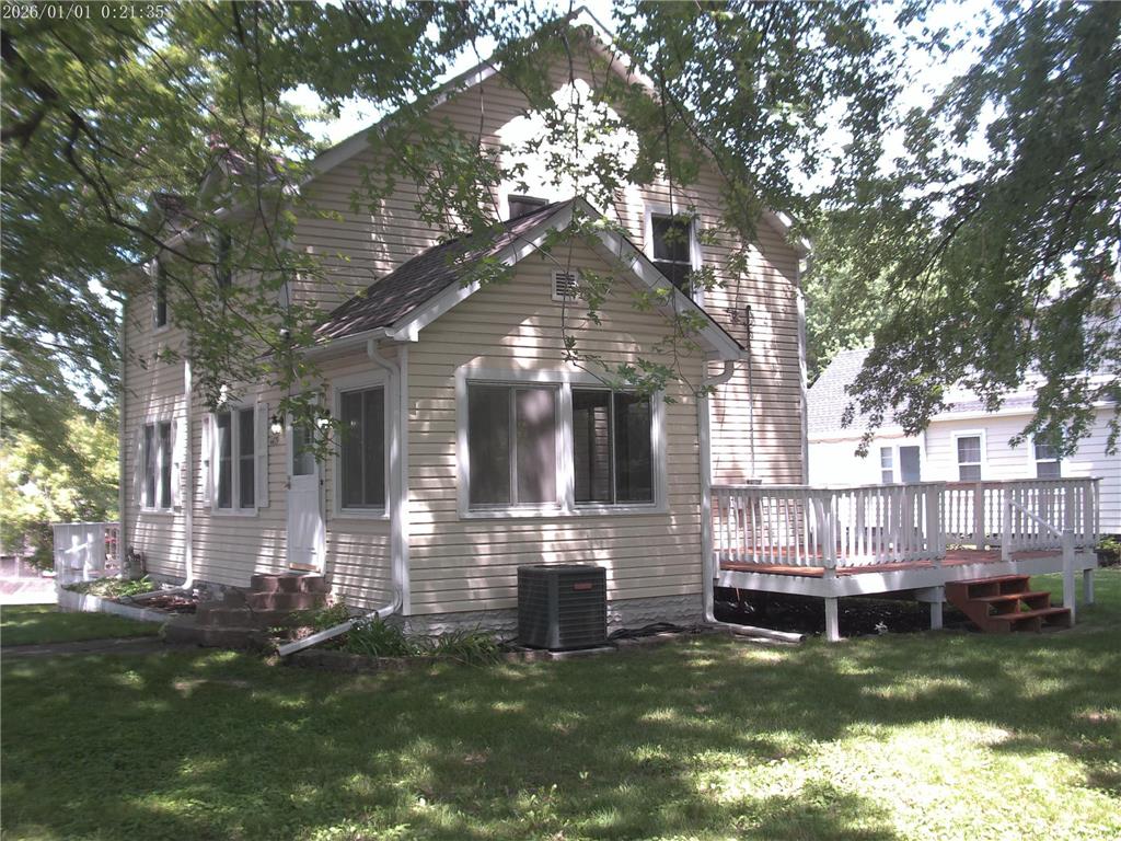 4479 Geneva Avenue N Oakdale MN 55128 7106560 image1