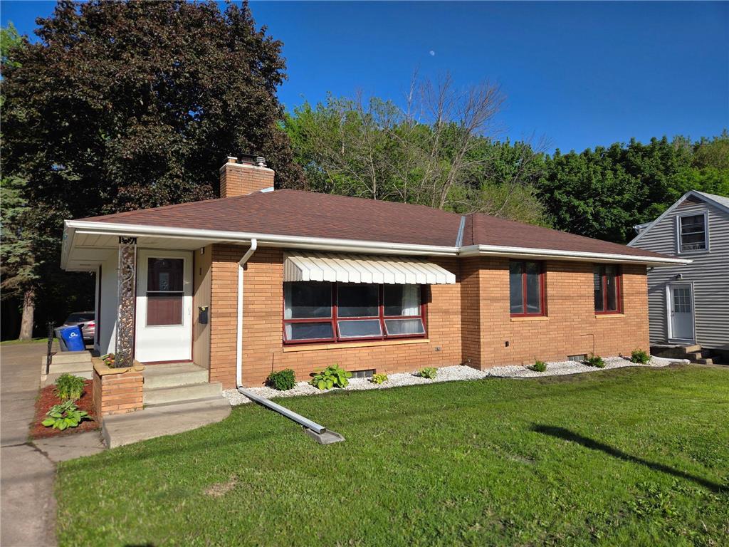 448 White Bear Avenue N Saint Paul MN 55106 7082005 image1