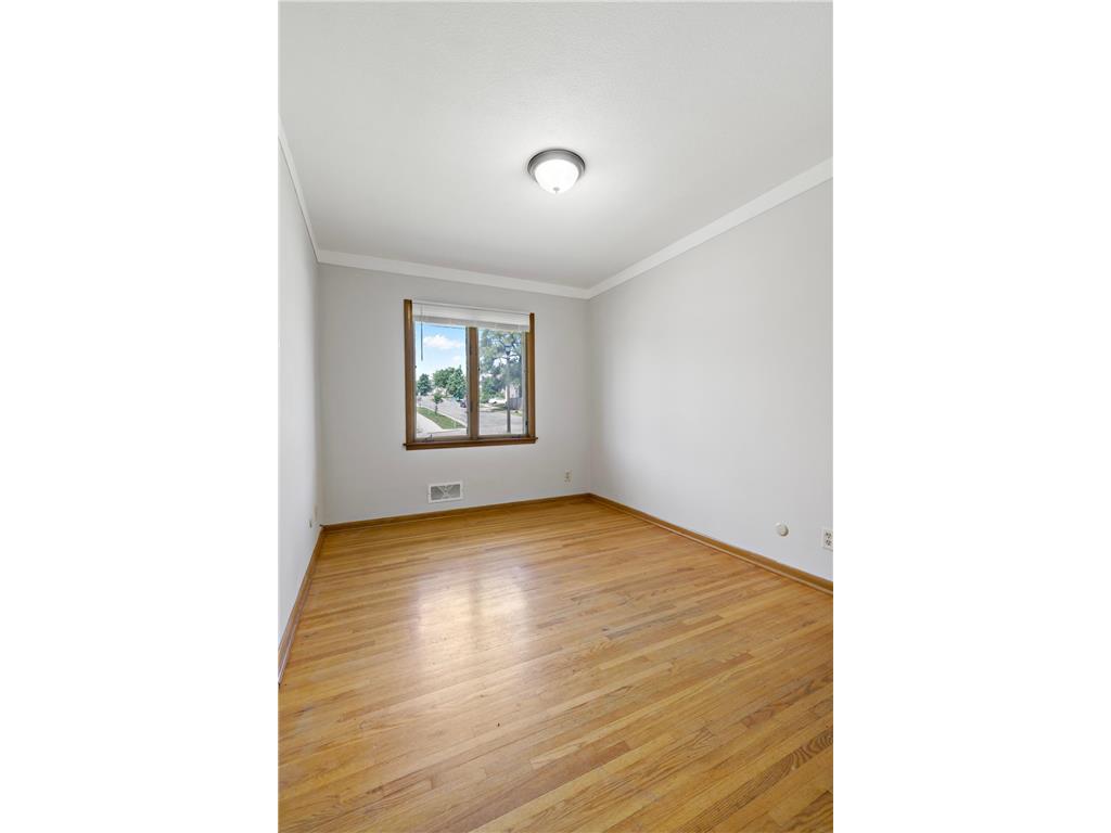 448 White Bear Avenue N Saint Paul MN 55106 7082005 image25