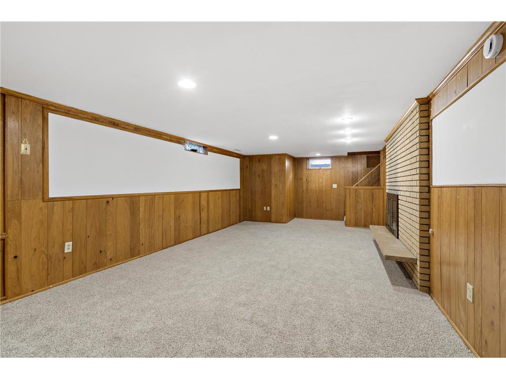 448 White Bear Avenue N Saint Paul MN 55106 7082005 image34