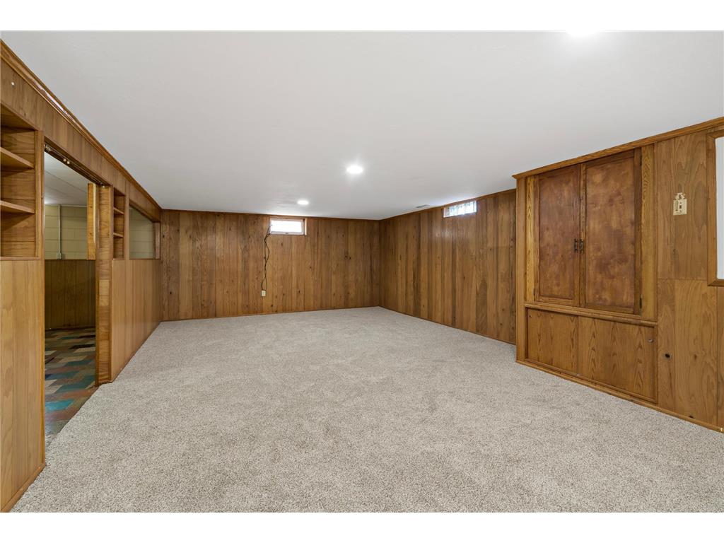 448 White Bear Avenue N Saint Paul MN 55106 7082005 image35