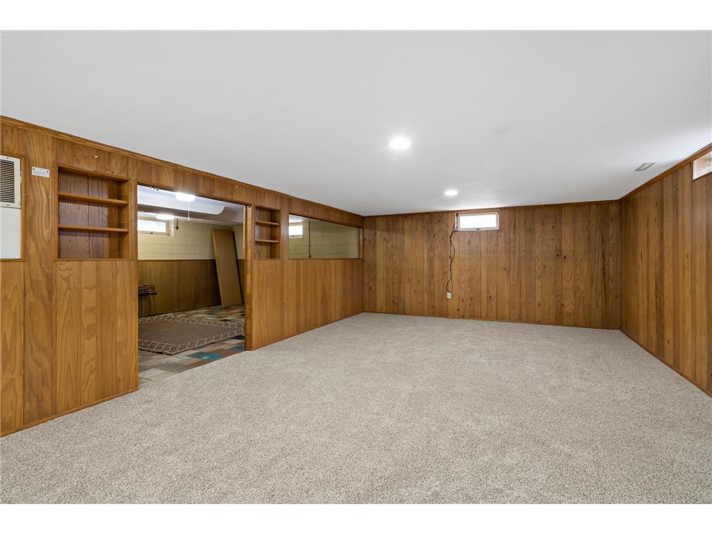 448 White Bear Avenue N Saint Paul MN 55106 7082005 image36
