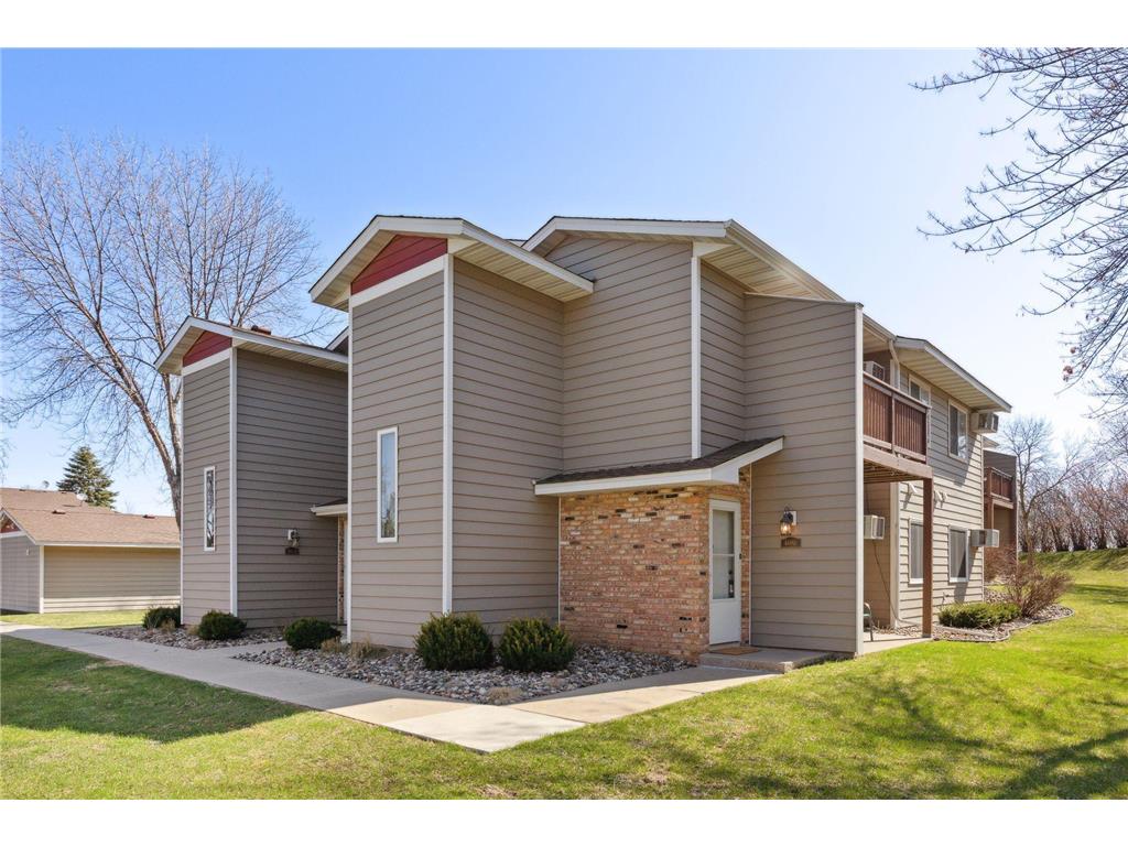 4486 Cinnamon Ridge Trail #A Eagan MN 55122 6356540 image1
