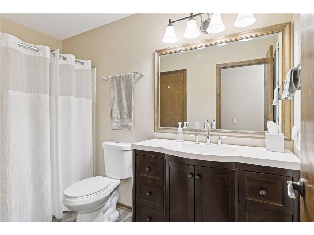 4487 Churchill Street Shoreview MN 55126 7025475 image21