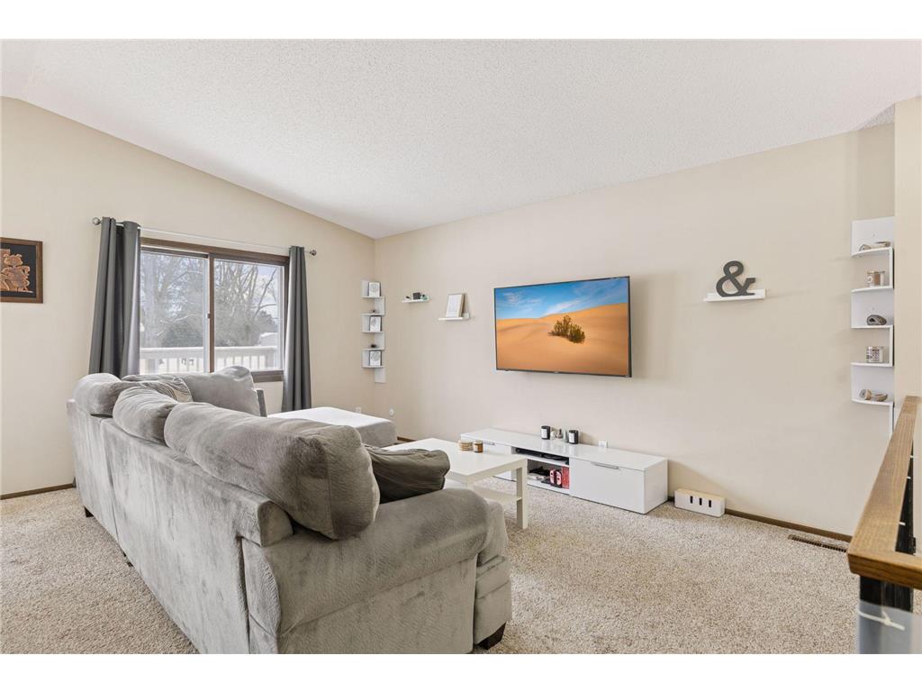 4487 Churchill Street Shoreview MN 55126 7025475 image3