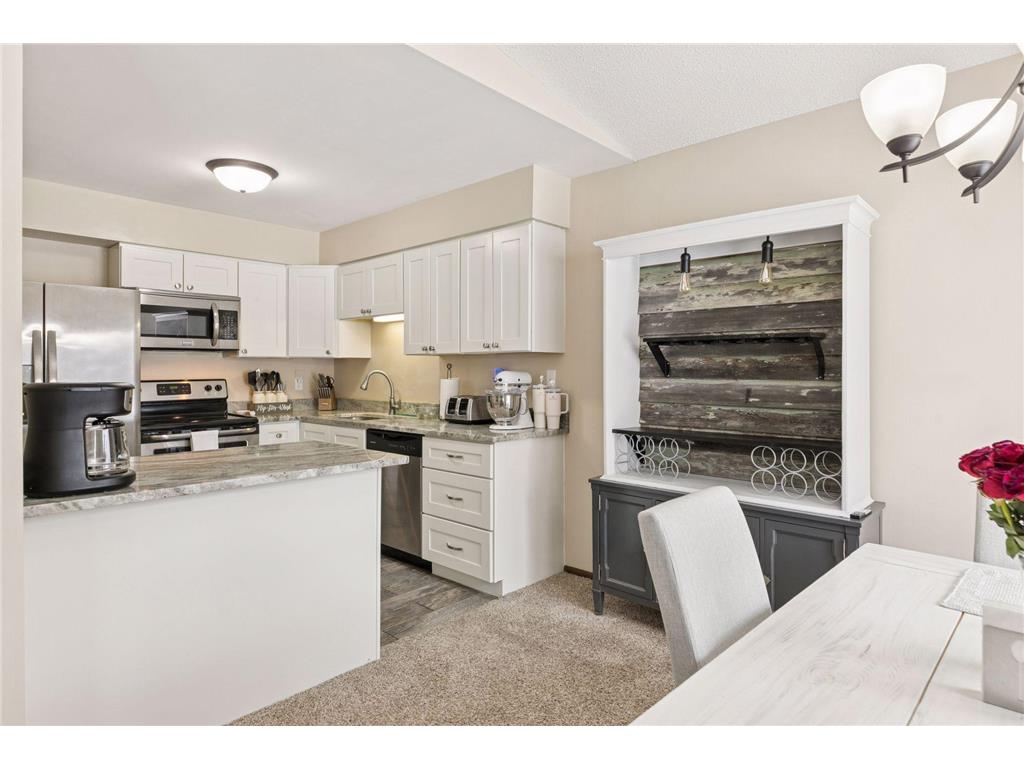 4487 Churchill Street Shoreview MN 55126 7025475 image8