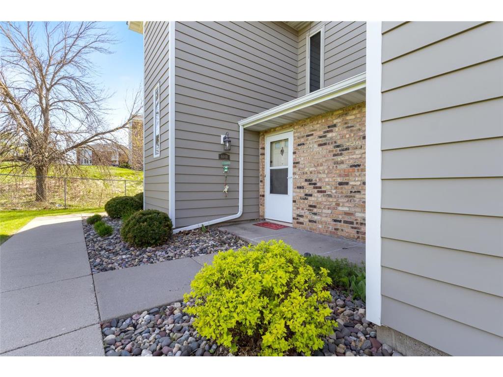 4488 Cinnamon Ridge Trail #B Eagan MN 55122 6765394 image1