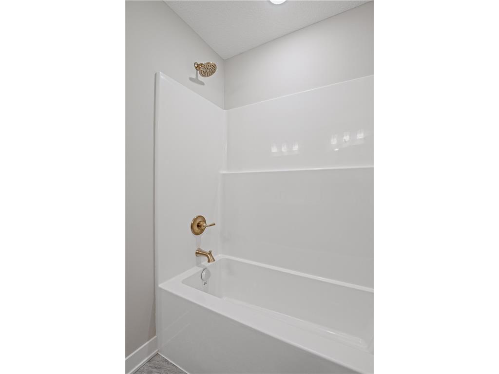 449 Bear Court Vadnais Heights MN 55127 6740505 image36