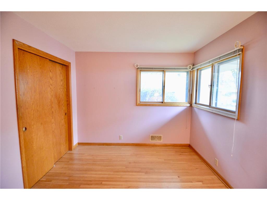 449 Birmingham Street Saint Paul MN 55106 6808591 image11