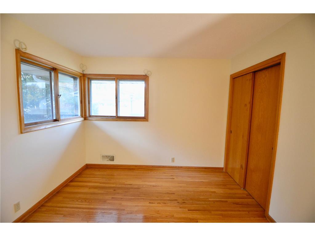 449 Birmingham Street Saint Paul MN 55106 6808591 image9