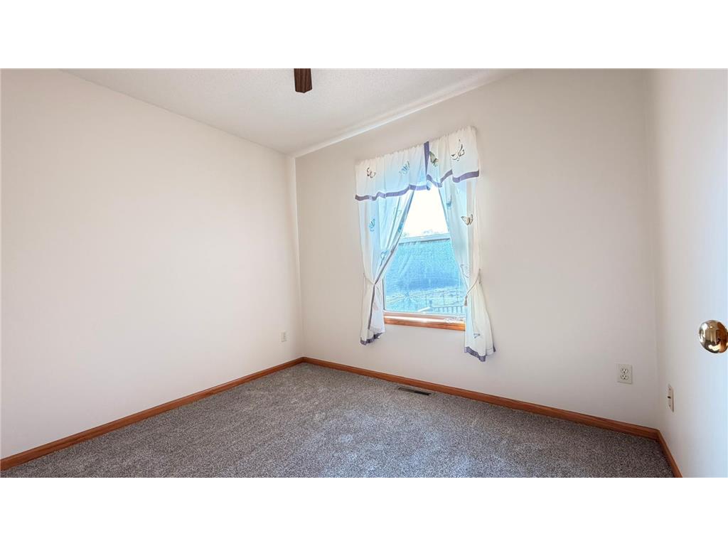 4490 29th Street SE Rochester MN 55904 6786705 image24