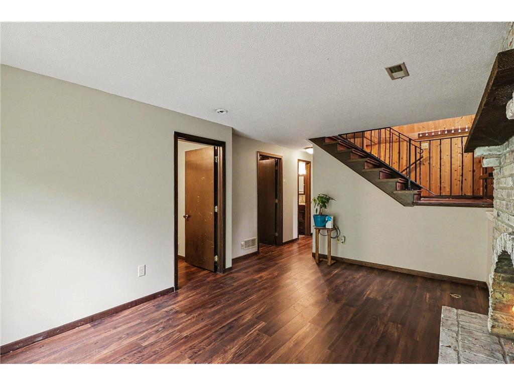 4490 Woodgate Point Eagan MN 55122 7093993 image10