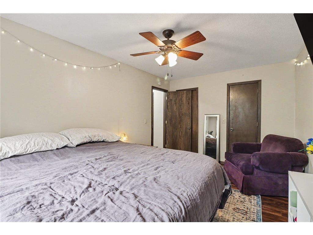 4490 Woodgate Point Eagan MN 55122 7093993 image11