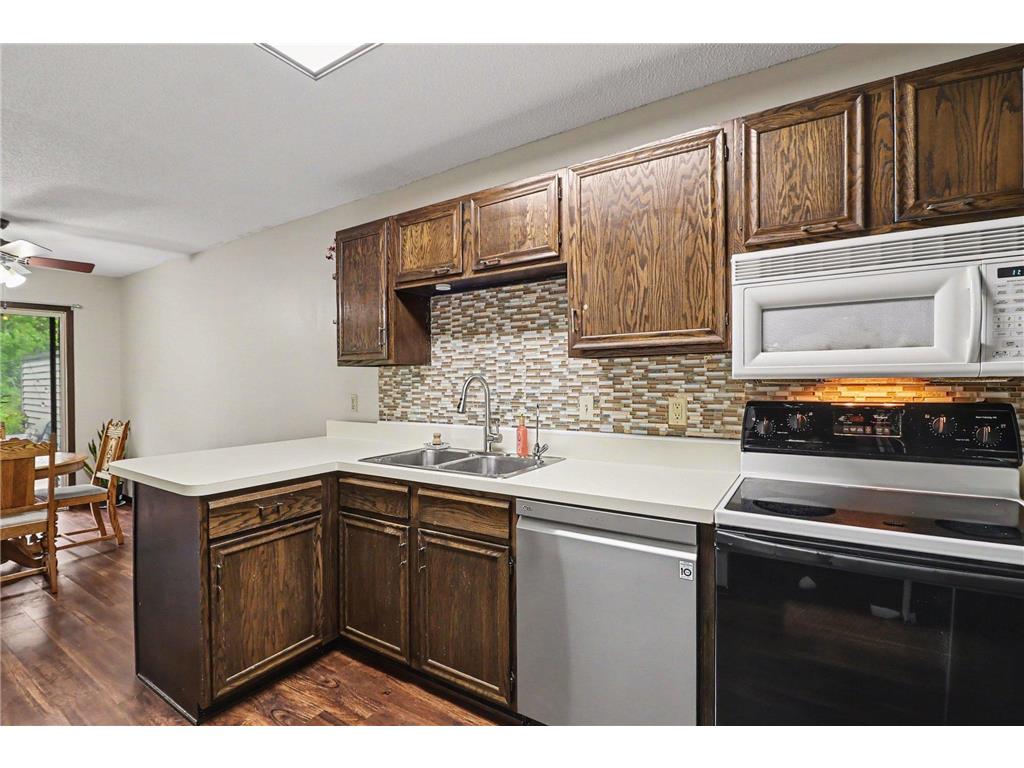 4490 Woodgate Point Eagan MN 55122 7093993 image6