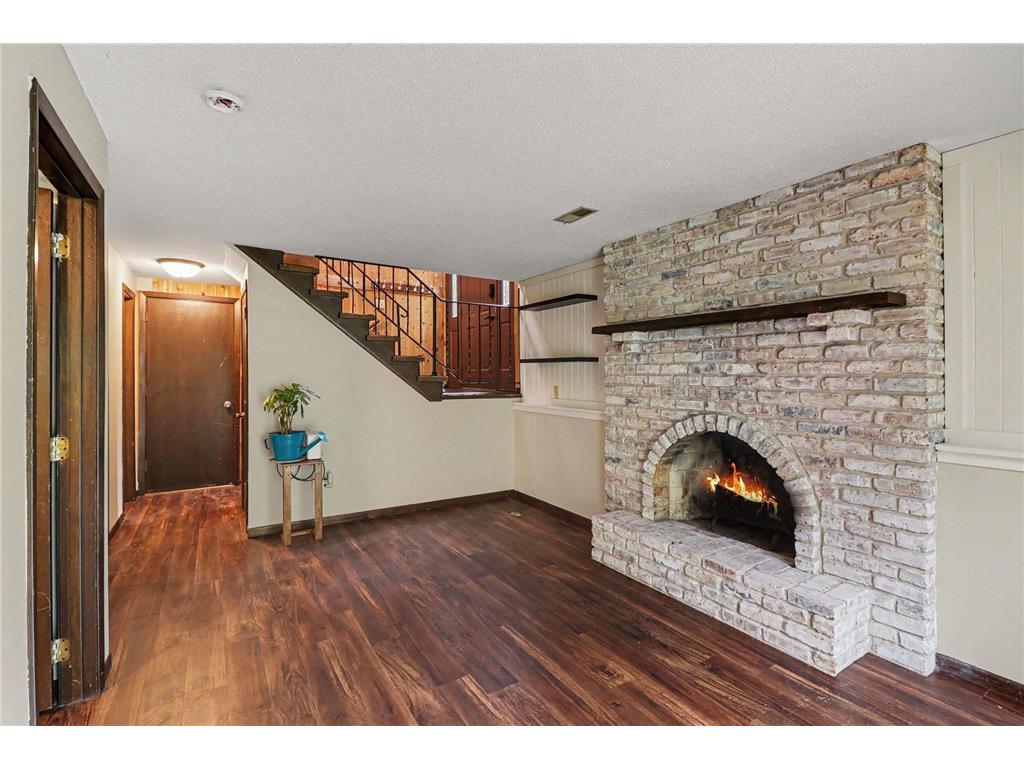 4490 Woodgate Point Eagan MN 55122 7093993 image9