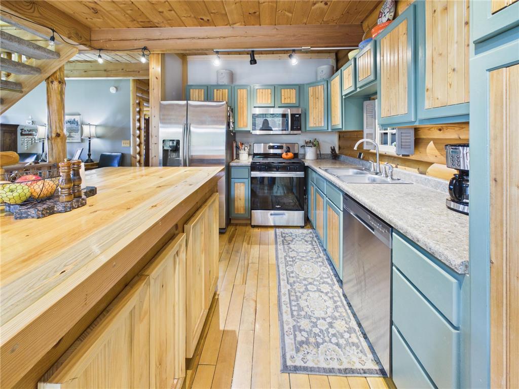 4498 Avery Road Burtrum MN 56318 7083856 image12