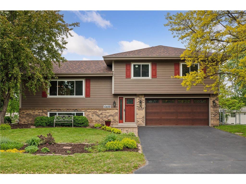 4499 Oakhurst Avenue Vadnais Heights MN 55127 6726764 image1