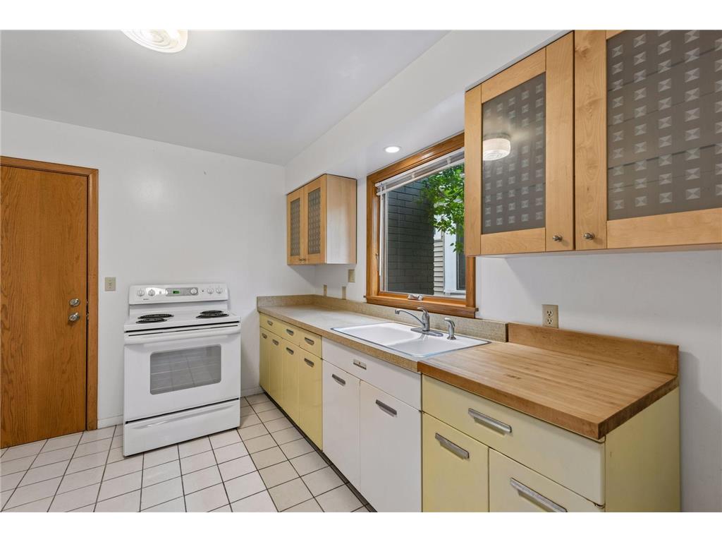 45 Albert Street S #4 Saint Paul MN 55105 7077460 image10