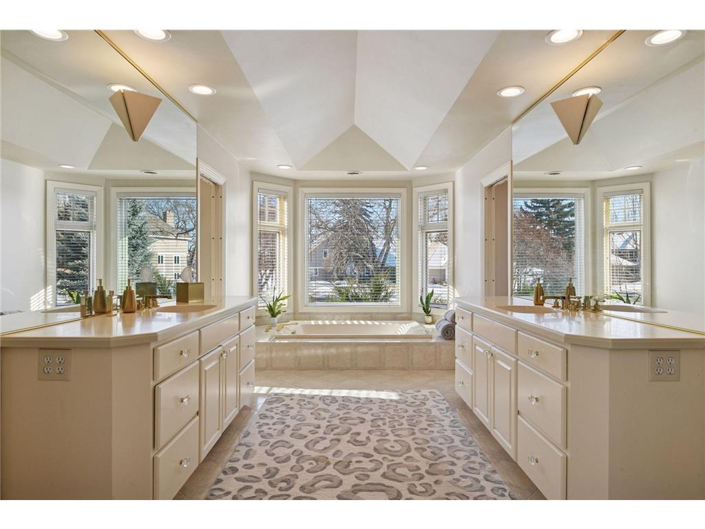 45 Gideons Point Road Tonka Bay MN 55331 - Lake Minnetonka 7008984 image25