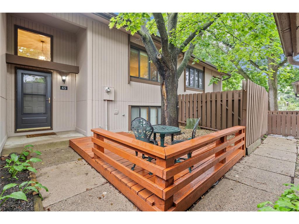 45 River Woods Lane Burnsville MN 55337 6773434 image1