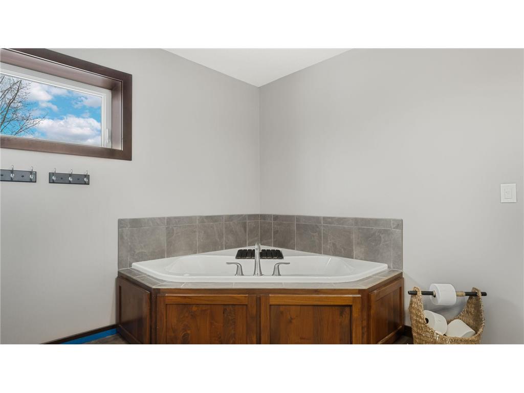 45 Robert Street Elrosa MN 56325 7020862 image27