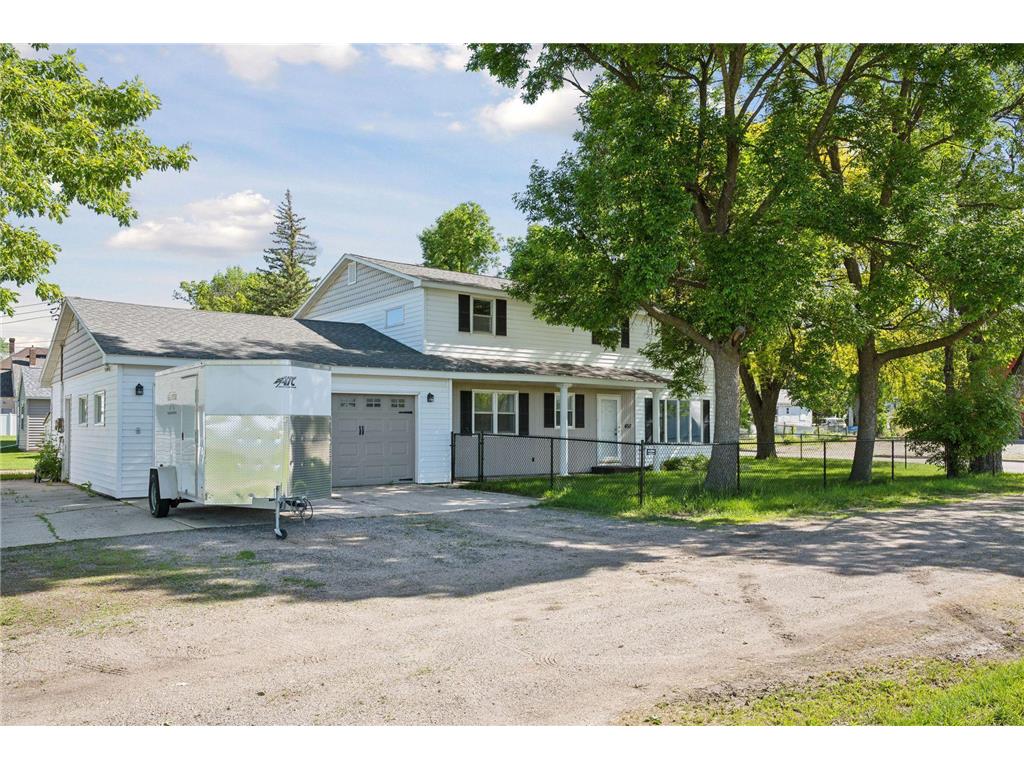450 3rd Street W Hector MN 55342 6530297 image1