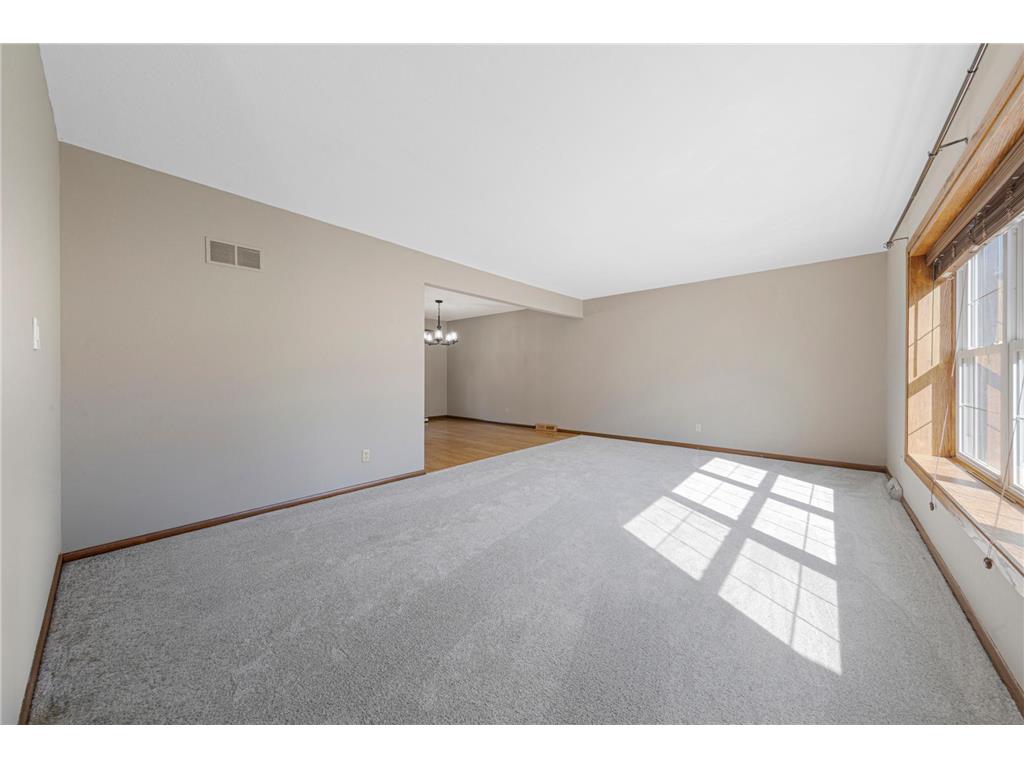 450 Country View Lane Le Sueur MN 56058 7058502 image2