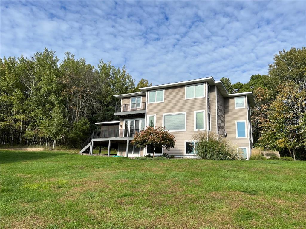 450 Countryside Drive Saint Croix Falls WI 54024 6421236 image1