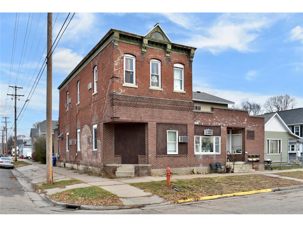 450 E Wabasha Street Winona MN 55987 6466841 image1