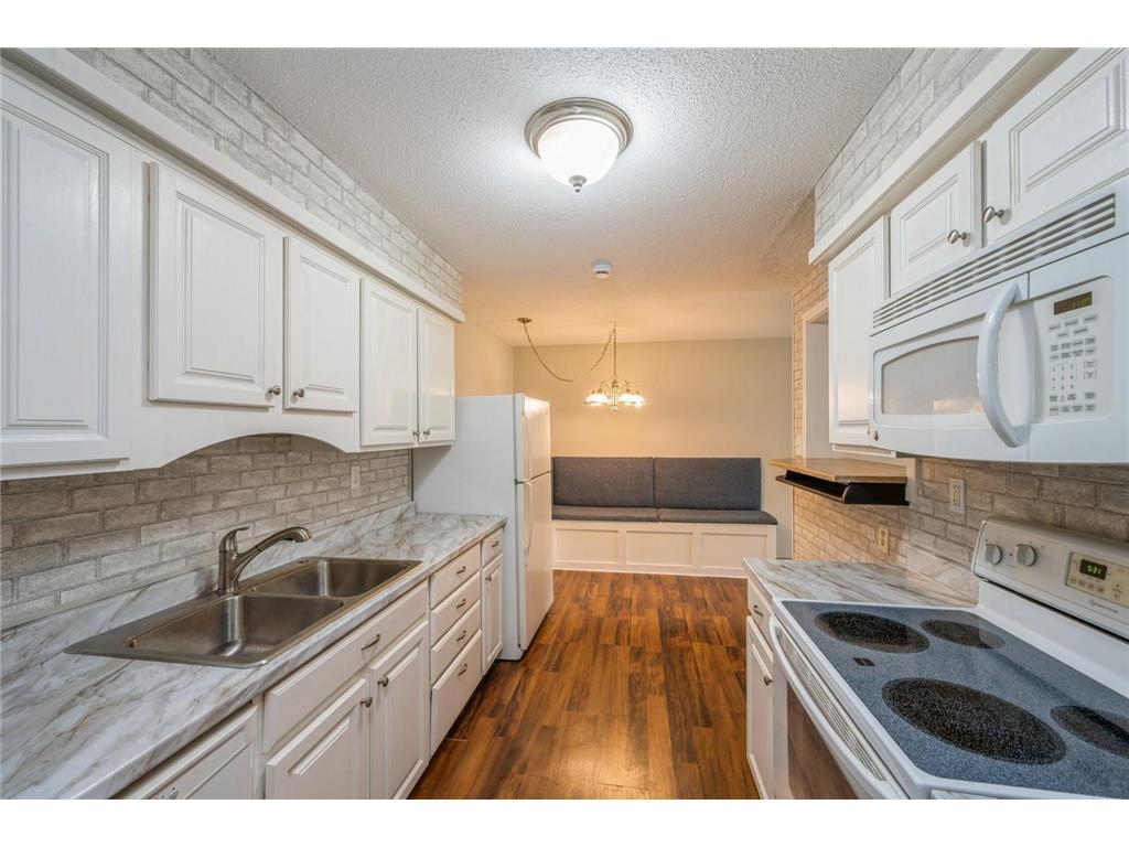 450 Ford Road #101 Saint Louis Park MN 55426 6774071 image3