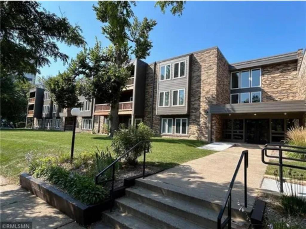 450 Ford Road #215 Saint Louis Park MN 55426 7091187 image1
