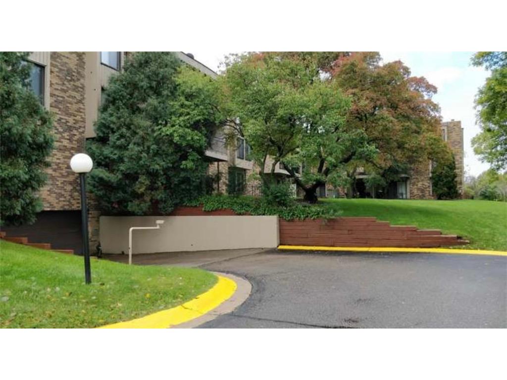 450 Ford Road #215 Saint Louis Park MN 55426 7091187 image16