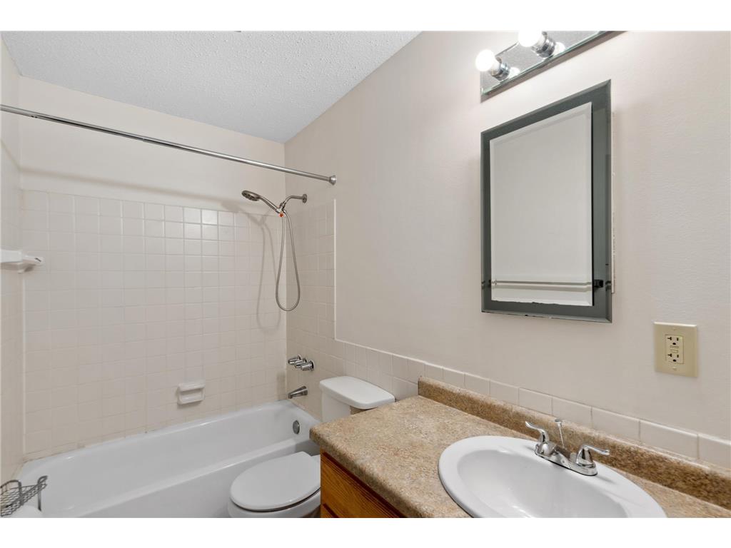 450 Ford Road #225 Saint Louis Park MN 55426 6792751 image14