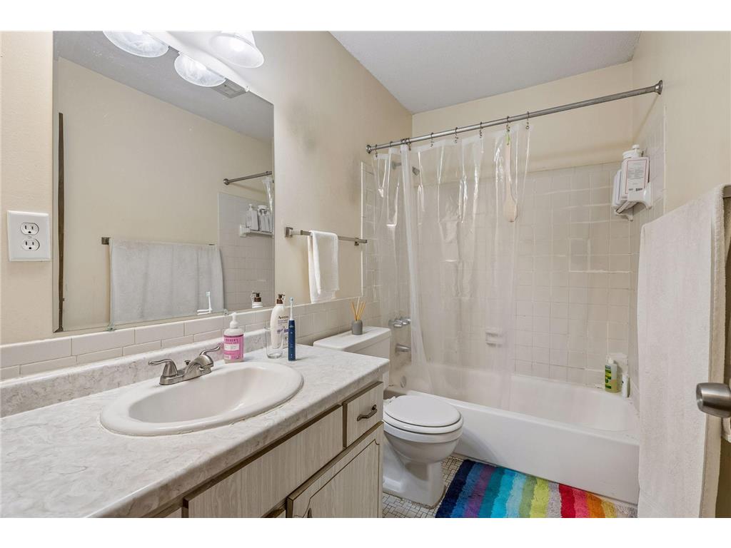 450 Ford Road #303 Saint Louis Park MN 55426 7088932 image13