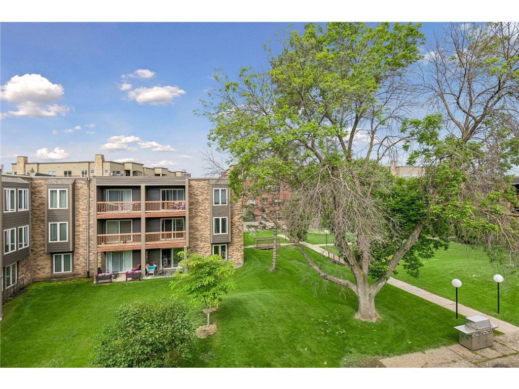 450 Ford Road #303 Saint Louis Park MN 55426 7088932 image16