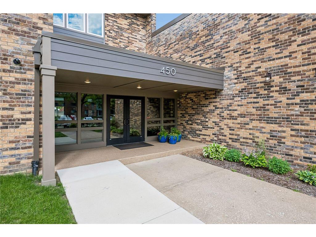 450 Ford Road #303 Saint Louis Park MN 55426 7088932 image3