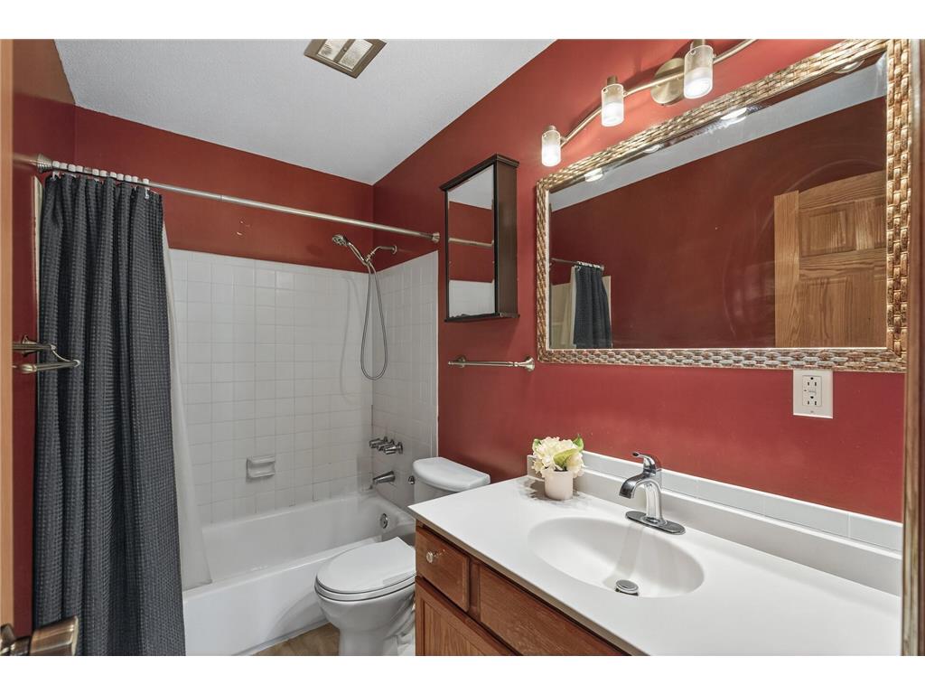450 Ford Road #313 Saint Louis Park MN 55426 7035931 image19