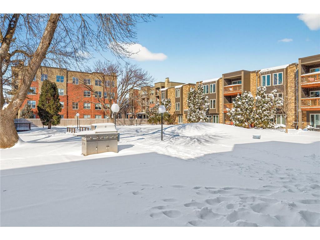 450 Ford Road #313 Saint Louis Park MN 55426 7035931 image28