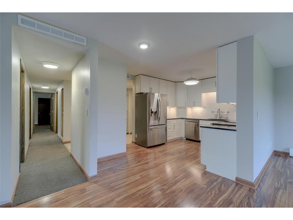 450 Ford Road #319 Saint Louis Park MN 55426 6442362 image1