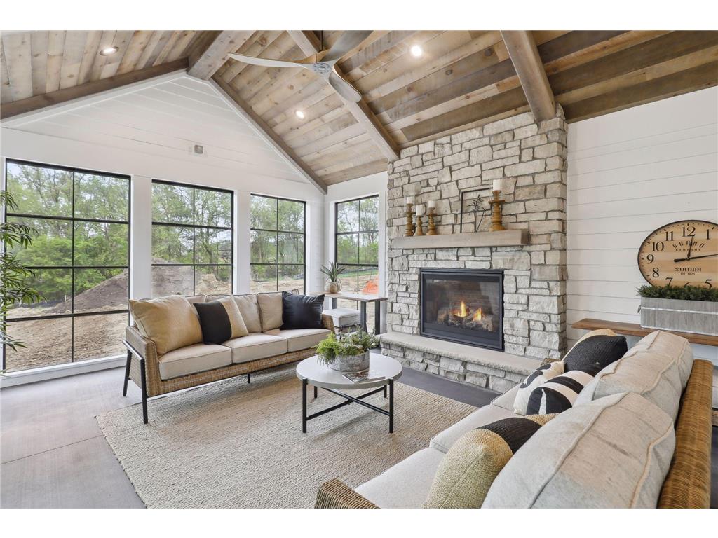 450 Indian Hill Road Chanhassen MN 55317 6550815 image12