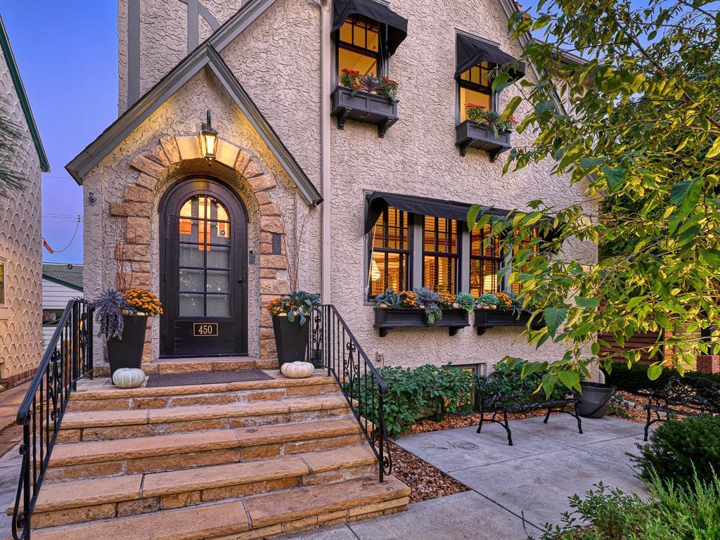 450 Mount Curve Boulevard Saint Paul MN 55105 6600352 image1