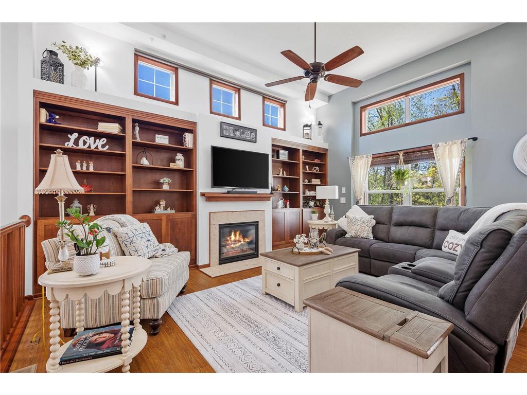 450 Stonewood Lane Burnsville MN 55306 6713770 image1