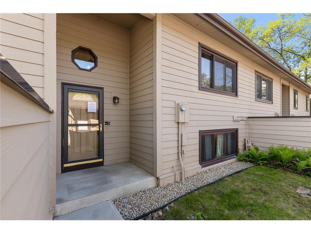 450 W Eagle Lake Drive, Maple Grove, MN, 55369 MLS 6196617 Edina Realty