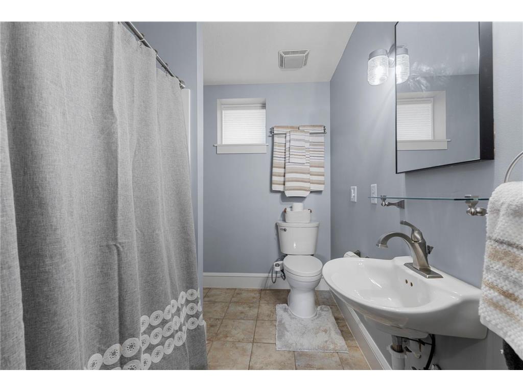 4500 Abbott Avenue S Minneapolis MN 55410 7024373 image51