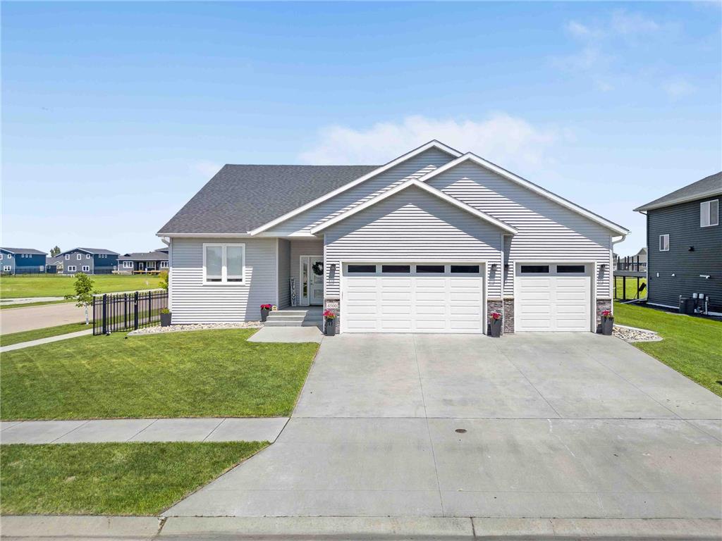 4500 Blue Stem Way Moorhead MN 56560 7084899 image2