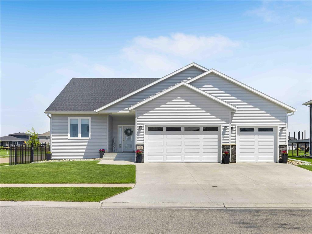 4500 Blue Stem Way Moorhead MN 56560 7084899 image3