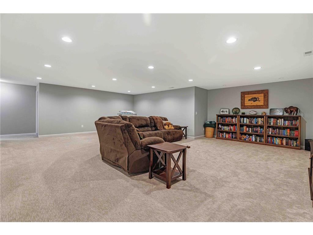4500 Blue Stem Way Moorhead MN 56560 7084899 image32