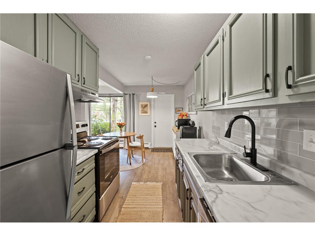 4500 Cedar Lake Road S #1 Saint Louis Park MN 55416 6741302 image1